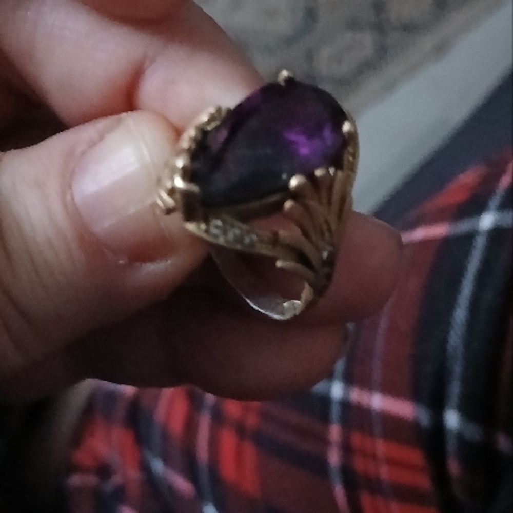 Elegant Purple Gemstone Women's Ring